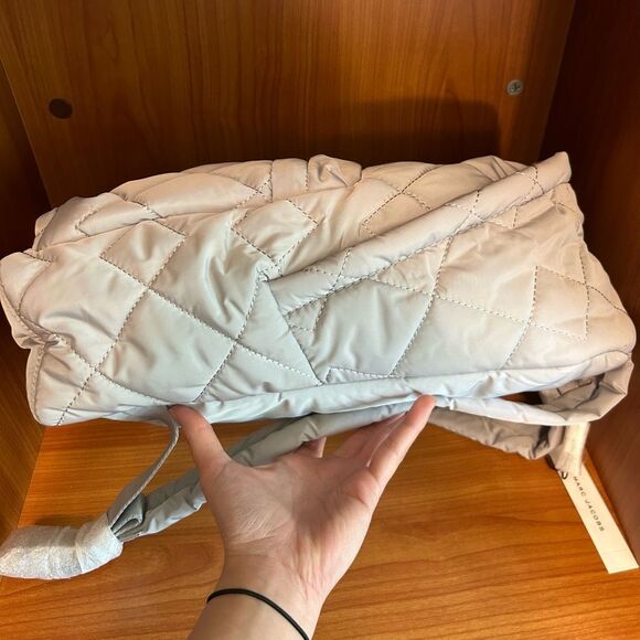 NWT Marc Jacobs Backpack Ghost Grey Puffer - Picture 10 of 11